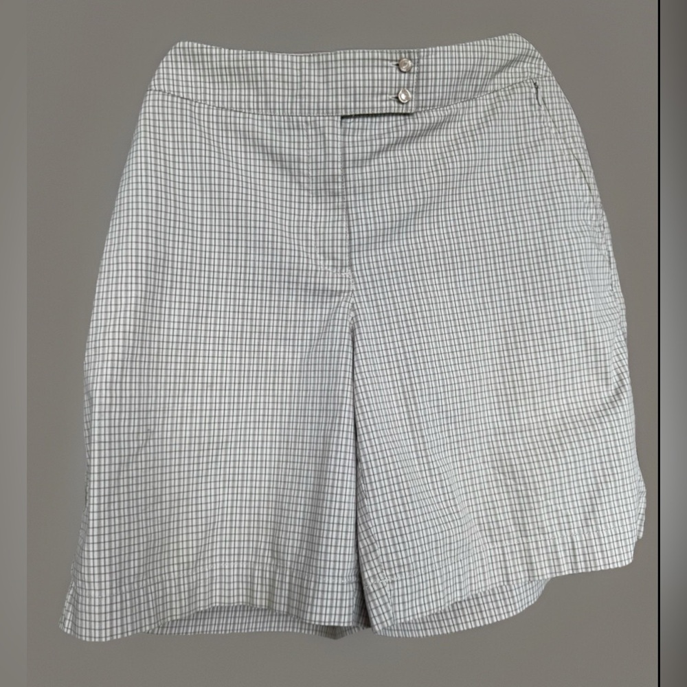 LIZGOLF by Liz Claiborne High Rise Activewear Shorts Tan/Brown Plaid Pockets 8